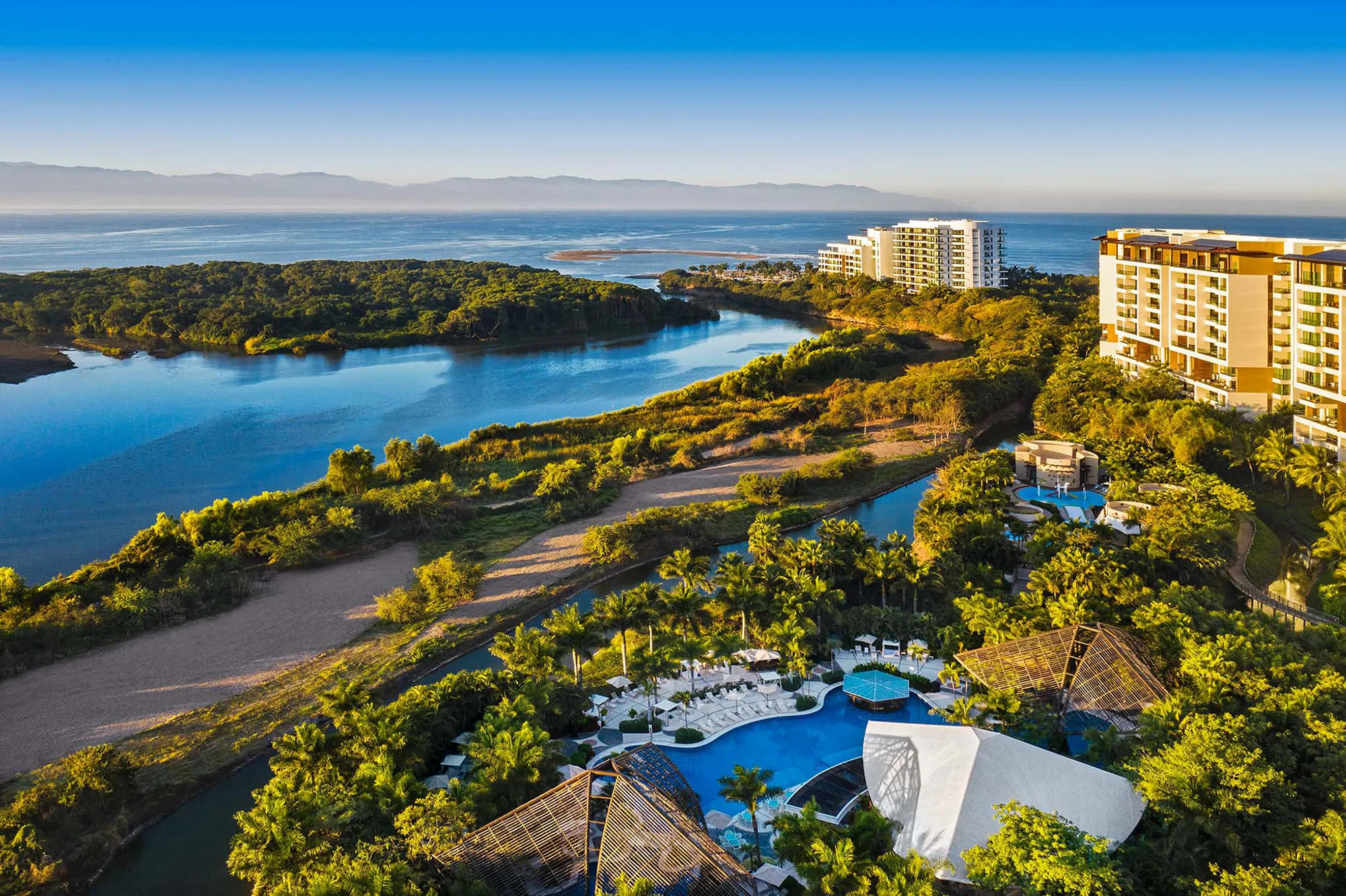 Travel Guide to Nuevo Vallarta | By-Owner Vacation Rentals | RedWeek
