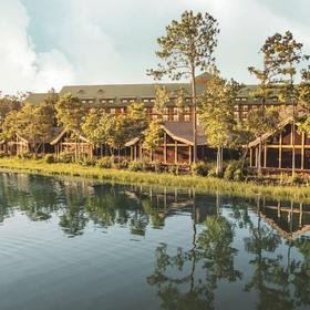 Copper Creek Villas & Cabins at Disney's Wilderness Lodge