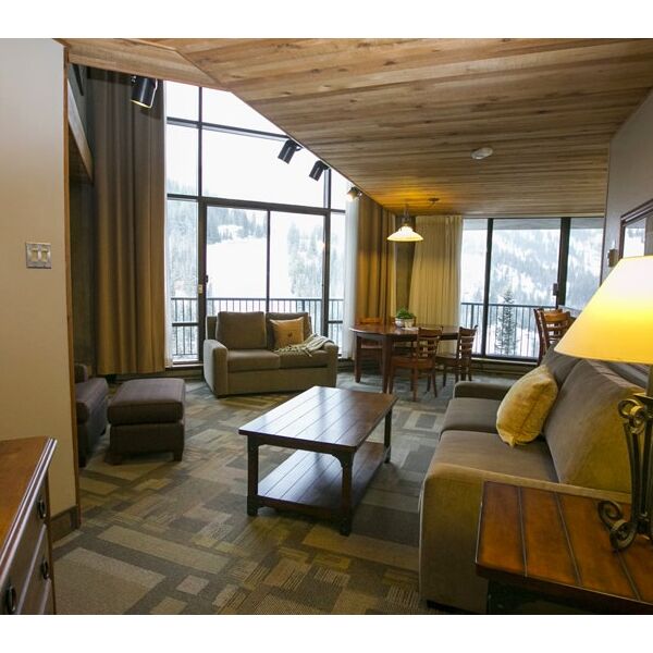 Iron Blosam Lodge RedWeek