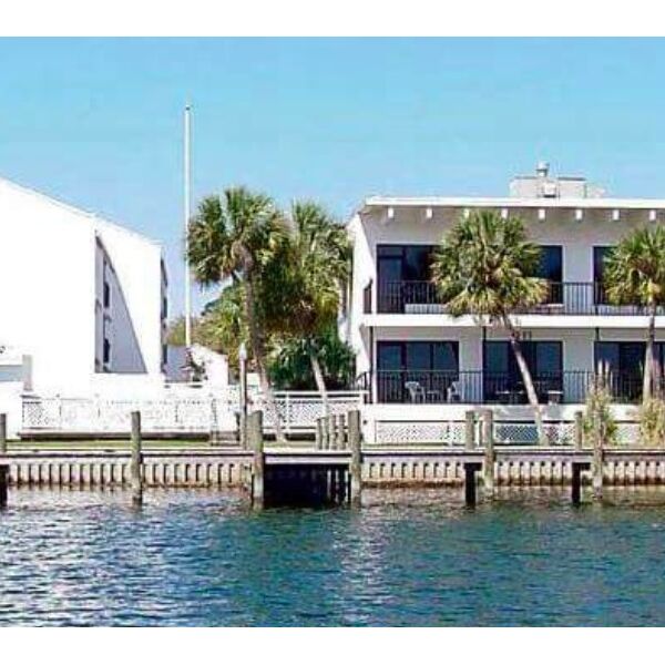 Club Absolute resort photo