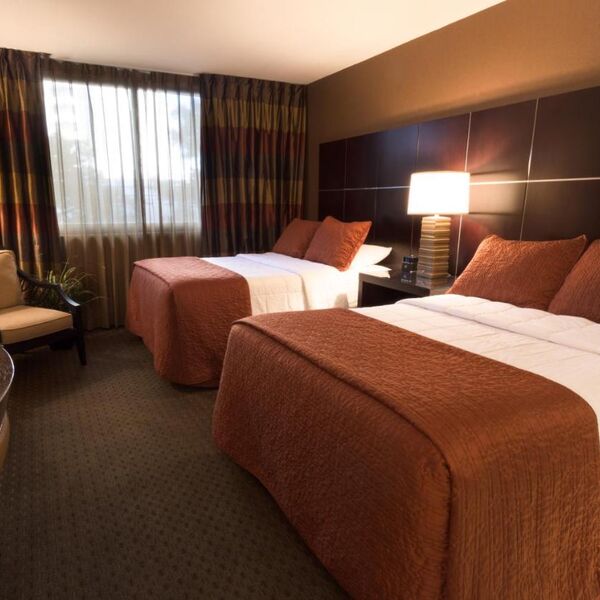 The Carriage House RedWeek