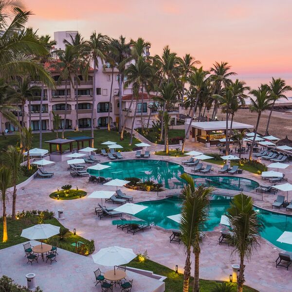 Pueblo Bonito resort photo