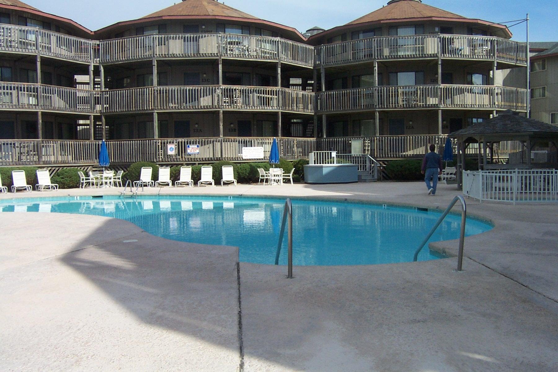 Outer Banks Beach Club - Outdoor Pool