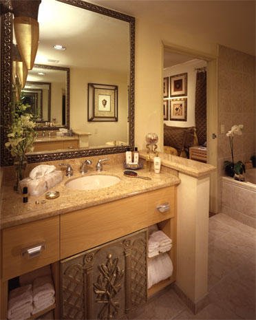 The Villas at Polo Towers - Unit Bathroom